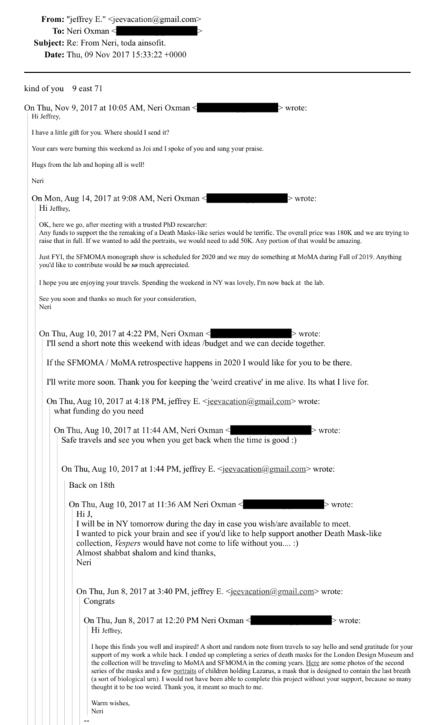 Un hilo de correo electrónico entre Jeffrey E. y Neri Oxman, en el que se analizan proyectos de arte, financiación, reuniones y planes de viaje de junio a noviembre de 2017.